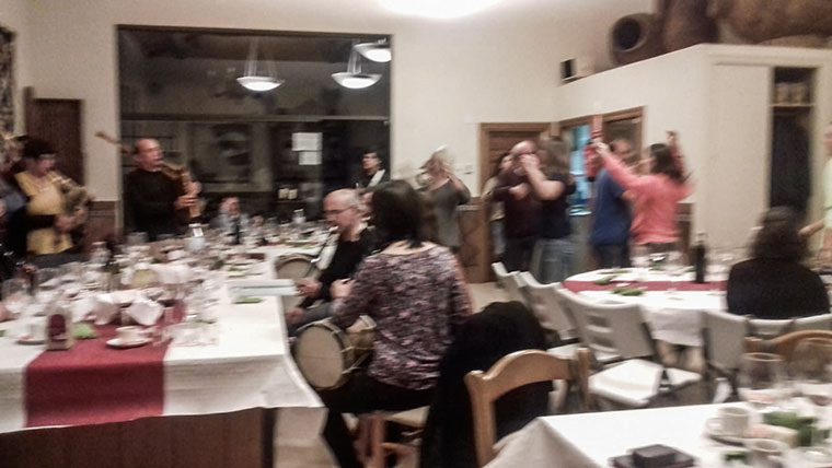 Bodegas Ondalán. Encuentro de gaita de bota.
