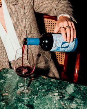 Botella de vino tinto Ondalán Maceración Carbónica - Rioja Alavesa.